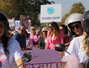 PEMBE FESTİVALLE MEME KANSERİNE DİKKAT ÇEKİLDİ