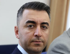 DEVA PARTİLİ AVŞAR: “BİR FİRMAYA ÖZEL KANUN MU ÇIKARILDI?”