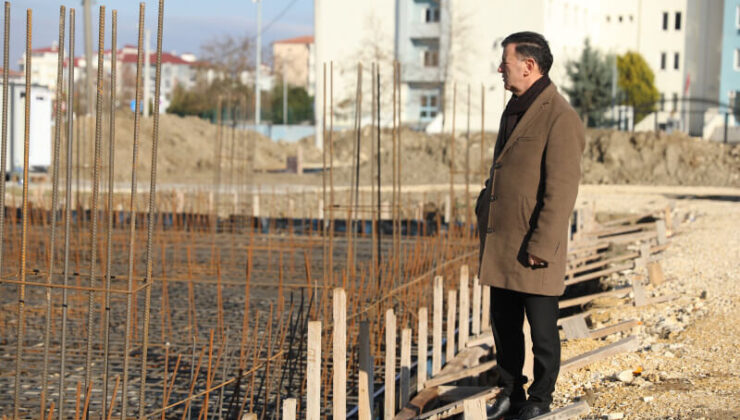 KAPAKLI’DA GENÇLİK MERKEZİ YAPIM ÇALIŞMALARI SÜRÜYOR