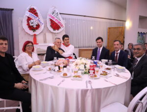 ÖZEL İNSANLAR VE AİLELERİ’NE ÖZEL GÜNDE ÖZEL AĞIRLAMA