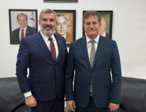 BAŞKAN ÇETİN’DEN KKTC ULAŞTIRMA BAKANINA ZİYARET