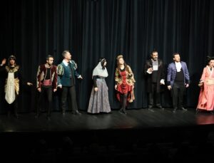 SANATIN BÜYÜLÜ ATMOSFERİNE ÇOSB EV SAHİPLİĞİ YAPTI