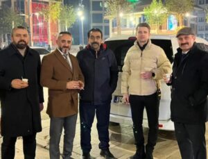 MHP’DEN POLİSLERE ÇAY İKRAMI