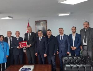 ANAHTAR PARTİ YÖNETİMİ ZİYARETLERİNE BAŞLADI