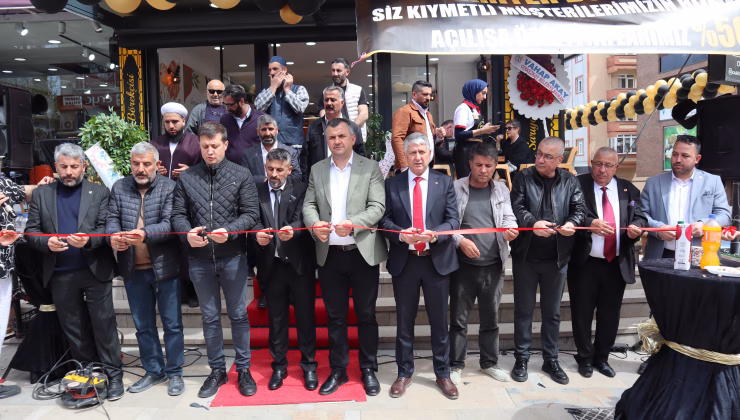 MEŞHUR SARIYER BÖREKÇİSİ’NİN YENİ ŞUBESİ, GÖRKEMLİ TÖRENLE HİZMETE AÇILDI