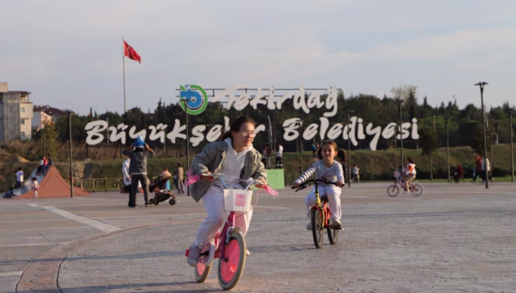 ÇERKEZKÖY KENT PARK YENİLENİYOR