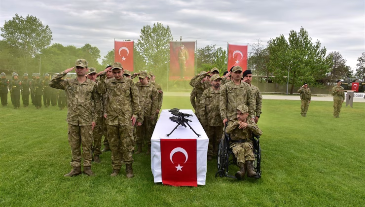 BİR GÜNLÜĞÜNE ASKER OLDULAR