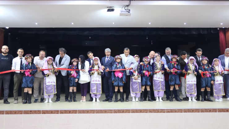 KURSİYERLERİN EL EMEĞİ ÜRÜNLERİ GÖRÜCÜYE ÇIKTI