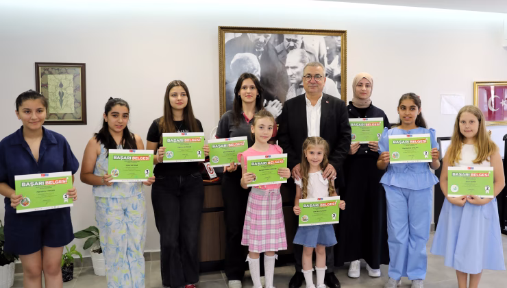 DERECEYE GİREN ÖĞRENCİLERE ÖDÜLLERİ VERİLDİ