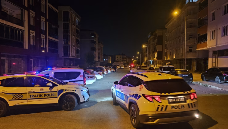 ÇERKEZKÖY’DE BABA, OĞLUNU BIÇAKLAYARAK YARALADI