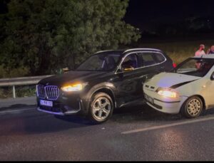 İKİ ARACIN ÇARPIŞTIĞI KAZADA 1 KİŞİ YARALANDI