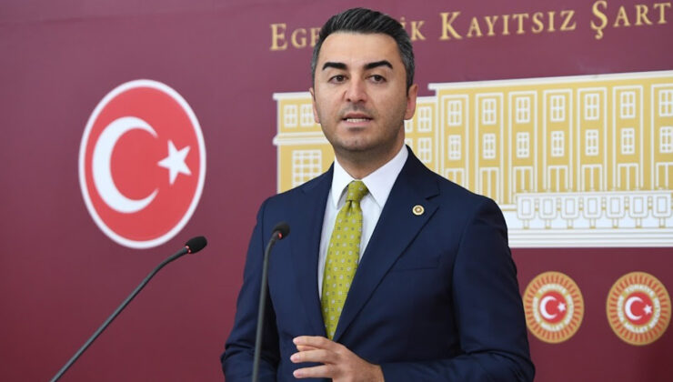 “BİR ÖĞRETMEN, KARIN TOKLUĞUNA ÇALIŞTIRILAMAZ”