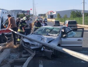 ARAÇ SÜRÜCÜSÜ ÖLÜMDEN DÖNDÜ