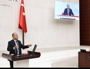 AYGUN: “SARI GELİNE KARA DARBE”