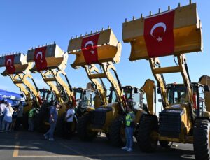 TEKİRDAĞ’IN HİZMET FİLOSU 49 YENİ ARAÇLA GÜÇLENDİ