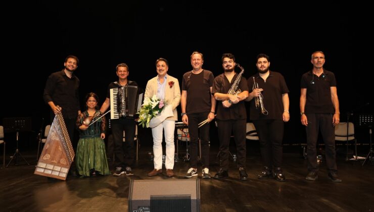 AHMET ERDOĞDULAR, ÇOSB’DE KONSER VERDİ