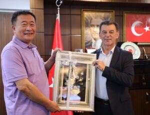 ÇİN’Lİ İŞ İNSANLARINDAN KAPAKLI BELEDİYESİ’NE ZİYARET