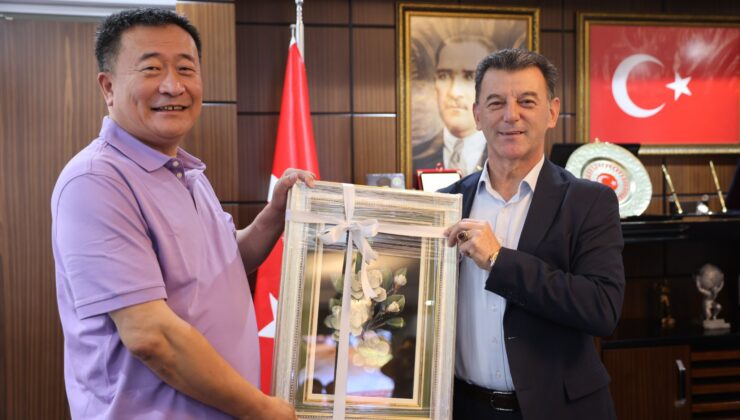 ÇİN’Lİ İŞ İNSANLARINDAN KAPAKLI BELEDİYESİ’NE ZİYARET