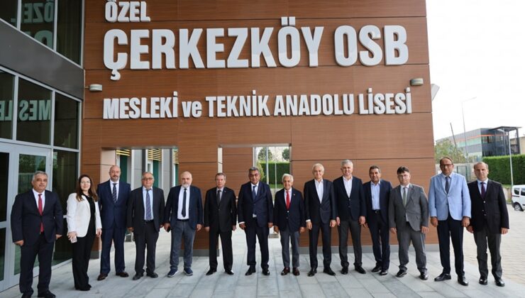 ÖZEL ÇOSB MTAL’DE YENİ EĞİTİM YILI TÖRENLE BAŞLADI