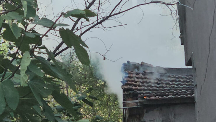 ÇERKEZKÖY’DE BARAKADA ÇIKAN YANGIN KORKUTTU