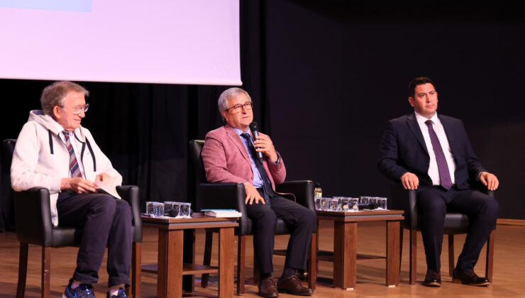 BULGARİSTAN TÜRKLÜĞÜ KONULU KONFERANS DÜZENLENDİ