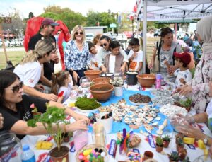 DÜNYA TEMİZLİK GÜNÜ’NE TEKİRDAĞ’DA RENKLİ KUTLAMA