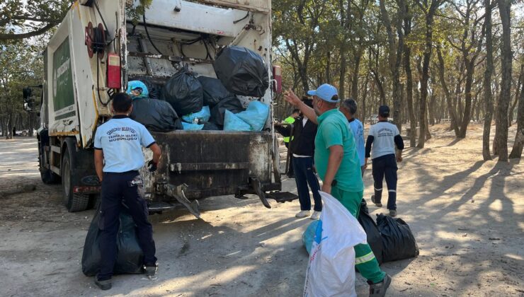 KOCAMEŞE’DE 100’ÜN ÜZERİNDE ÇUVAL ÇÖP TEMİZLENDİ