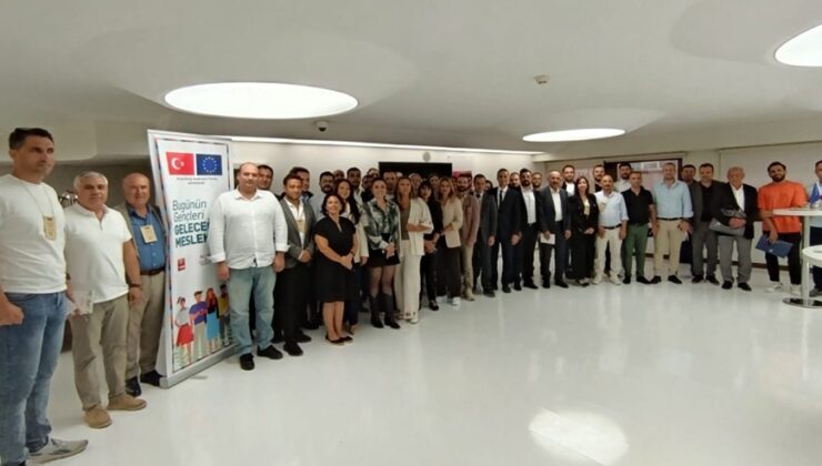 BUGÜNÜN GENÇLERİ, GELECEĞİN MESLEKLERİ