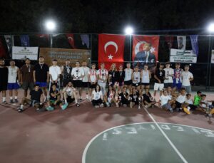 STREETBALL TURNUVASI SONA ERDİ