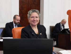 CHP’Lİ YONTAR’DAN BAKAN TEKİN’E ÖĞRETMENEVİ SORUSU