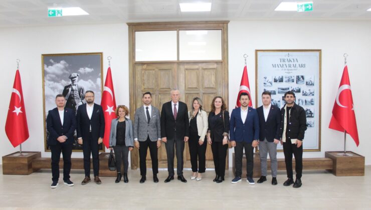 SEDAT ÇOLAK VE YÖNETİMİNDEN KAYMAKAM GÜNLÜ’YE ZİYARET