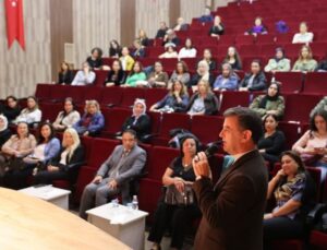 “KORUYUCU AİLE OLMAK” PANELİ DÜZENLENDİ