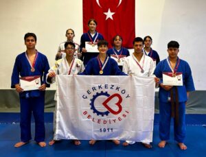 ÇERKEZKÖY’ÜN JUDOCULARI, TURNUVANIN EN BAŞARILI TAKIMI OLDU