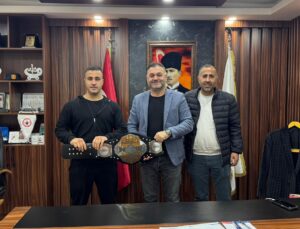ALTIN KEMERLİ SPORCU MUSA DURMAZ’DAN BAŞKAN ZÜMBÜL’E ZİYARET
