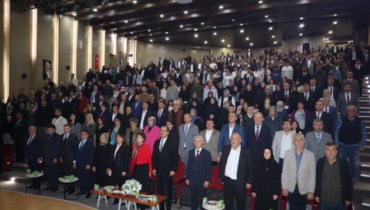 ANAHTAR PARTİ ÇERKEZKÖY’DE TOPLU KATILIM TÖRENİ DÜZENLEDİ