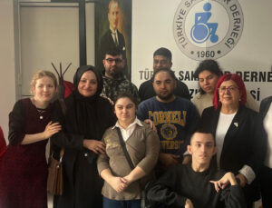 VURAL’DAN 3 ARALIK ENGELLİLER GÜNÜ ZİYARETİ