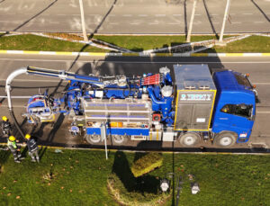 TESKİ’NİN KANAL TEMİZLEME ARACI SAHADA