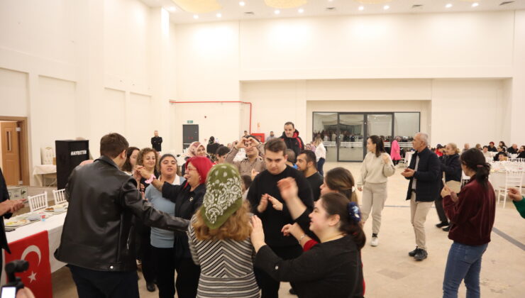 ÖZEL İNSANLAR, ÖZEL GÜNDE BİR ARAYA GELDİLER