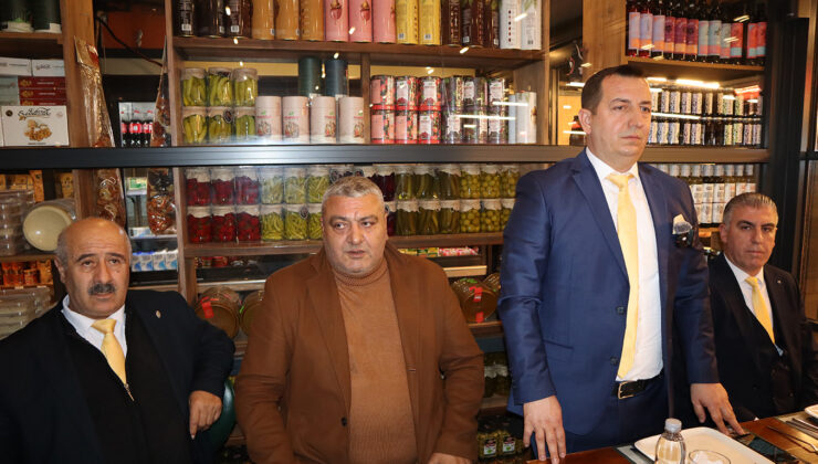 YILMAZ ARAT, BÖLGE BASINIYLA BİR ARAYA GELDİ