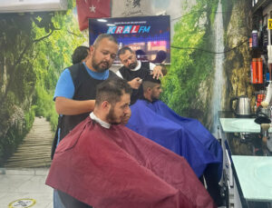 PAZAR GÜNÜ BERBERLER AÇIK OLACAK