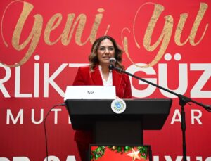 CANDAN BAŞKAN, BÜYÜKŞEHİR AİLESİNİN YENİ YILINI KUTLADI