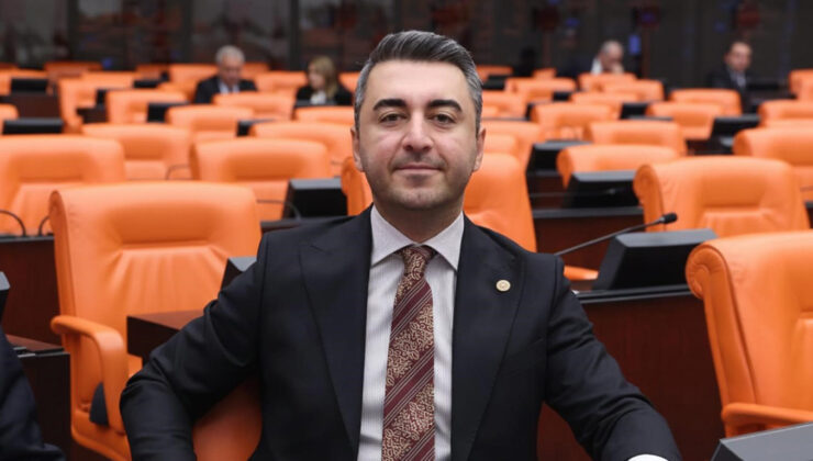 CHP’Lİ AVŞAR; “YENİLEBİLİR ENERJİYE; EVET, DOĞAYI TALANA; HAYIR”
