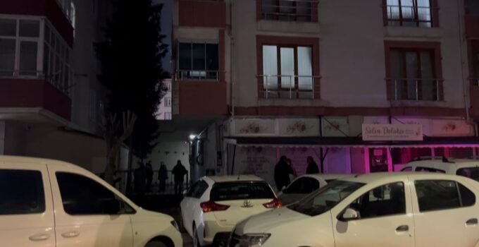 38 YAŞINDAKİ ŞAHIS EVİNDE CANSIZ HALDE BULUNDU