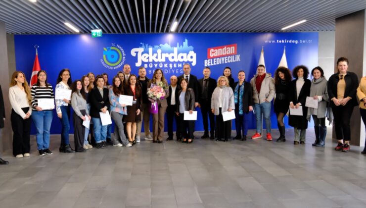 ALMANCA KURSUNUN İLK MEZUNLARI SERTİFİKALARINA KAVUŞTU