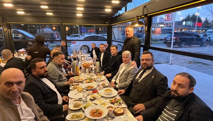 RAFET ÖZTÜRK’TEN BİRLİK, BERABERLİK İFTARI