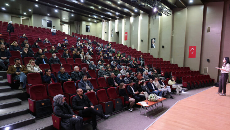 VELİLER BİLGİLENDİRİLDİ
