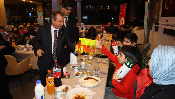 KAPAKLI’DA ÖZEL GÜNE ANLAMLI İFTAR