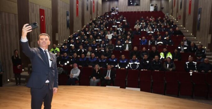 BAŞKAN ÇETİN, PERSONELLE BAYRAMLAŞTI