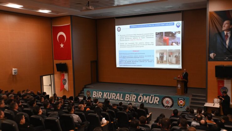 BÜYÜKŞEHİR GÜVENLİK PERSONELİNE TEŞEKKÜR PLAKETİ