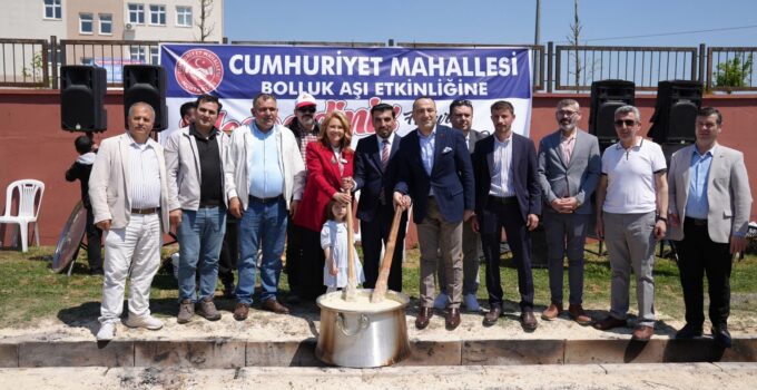 BAŞKAN MÜGE YILDIZ TOPAK, BOLLUK AŞI ETKİNLİĞİNE KATILDI